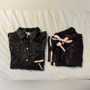 NWT VICTORIA’s SECRET Black Satin Pajama Set